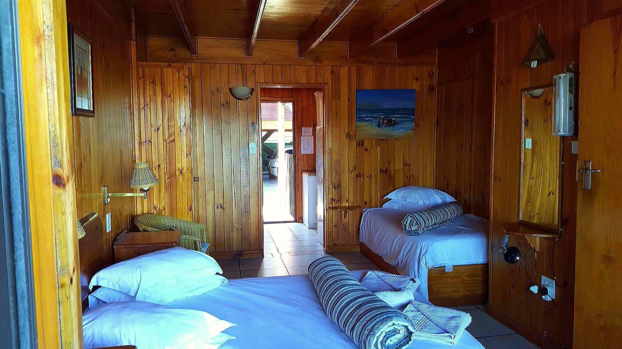 Lakeside Accommodation Knysna Exteriör bild